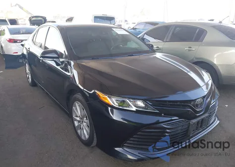 2018 Toyota Camry Le из США, поврежденный, VIN JTNB11HK6J3036398